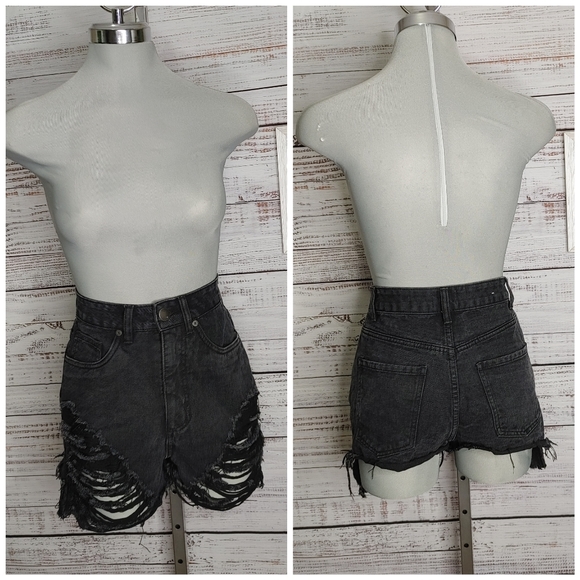 Cotton On Pants - Cotton On High Flashback denim shorts size 4